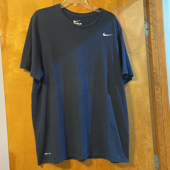 NIKE DRI FIT T SHIRTS GREEN AND NAVY XXL - Picture 2 of 5